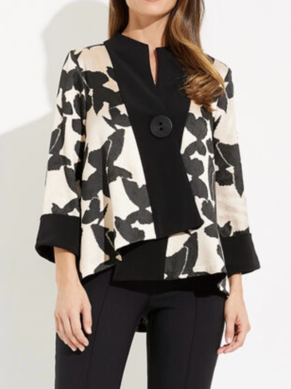 Joseph Ribkoff Size 20, Black and Cream Abstract-Pattern Swing Jacket